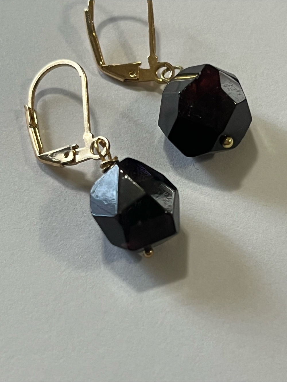 Handmade Natural Garnet Geometric Gold Tone Leverback Earrings - Picture 4 of 5